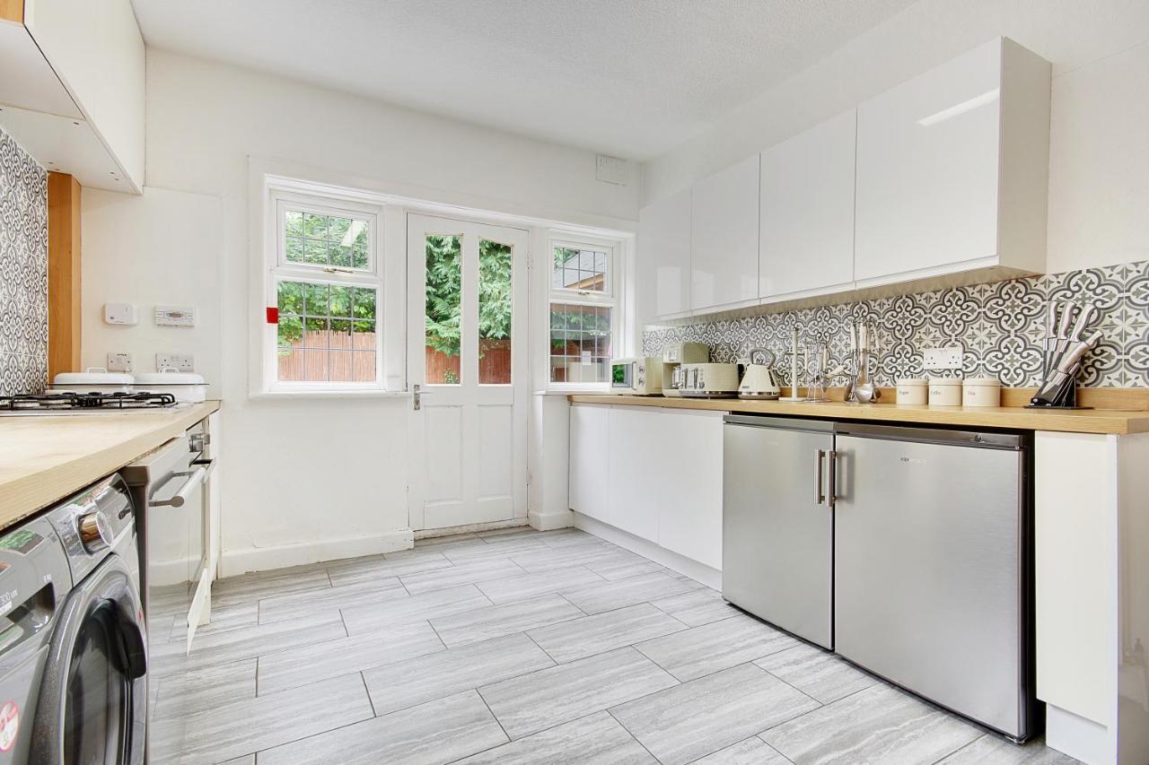 Cragside Villa With Hot Tub Μπόρνμουθ Εξωτερικό φωτογραφία